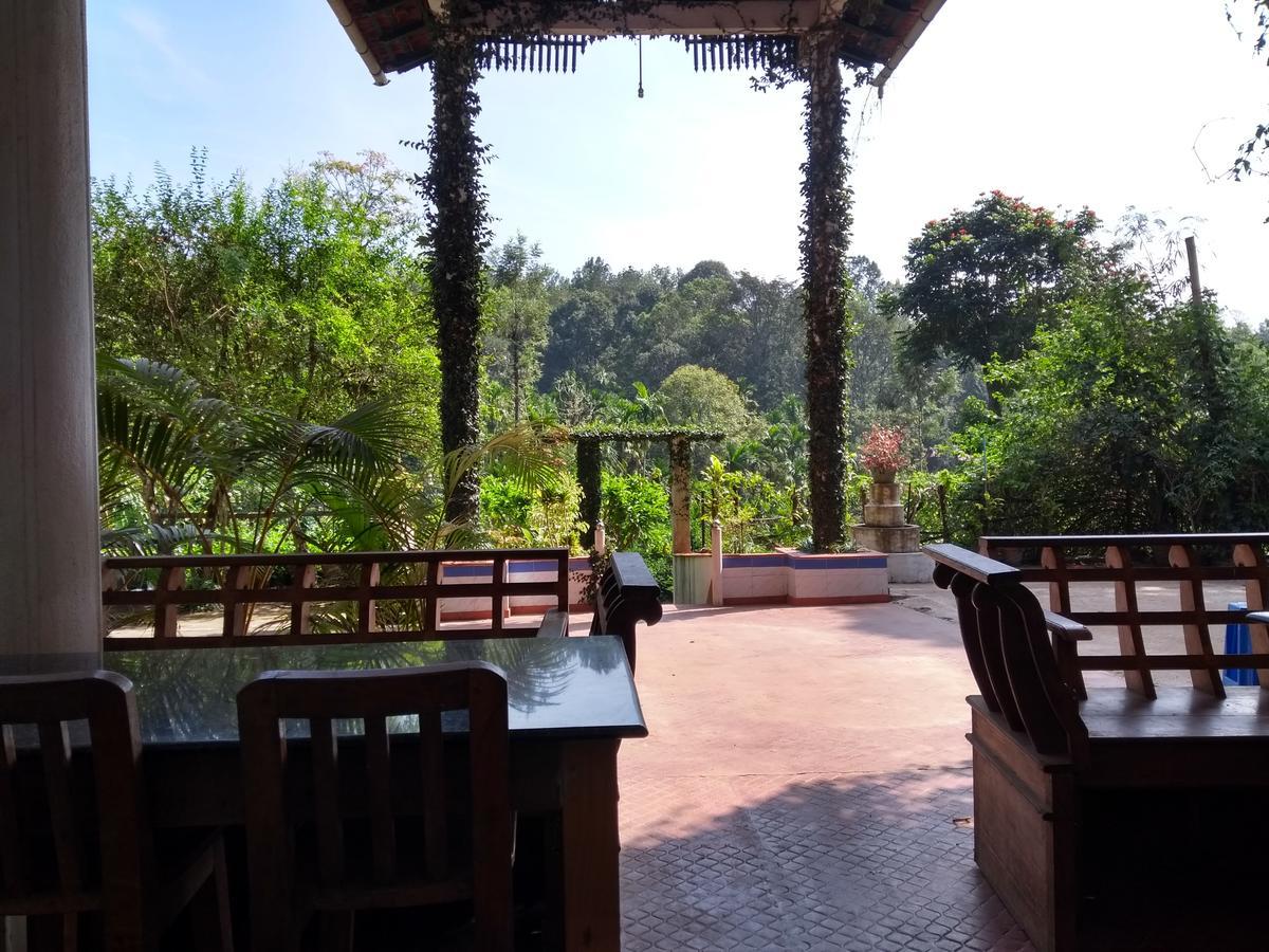 Coorg 4 C'S Little Paradise Madikeri Eksteriør bilde